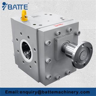 How is extrusion gear pump used