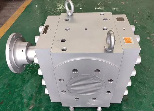 melt pump for extrusion