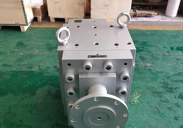 extrusion melt gear pump